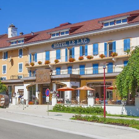 Hotel-Restaurant Le Lac Malbuisson Buitenkant foto
